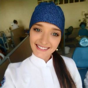 Luciéli Zajkowski, estudante de Odontologia