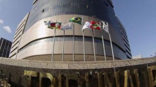 Justiça bloqueia R$ 3,57 bilhões do MDB, PSB, políticos e empresas