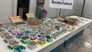 Receita apreende 110 quilos de joias no Salgado Filho