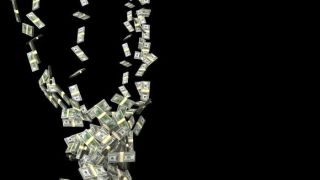 Dólar bate R$ 4 com tensão entre EUA e China